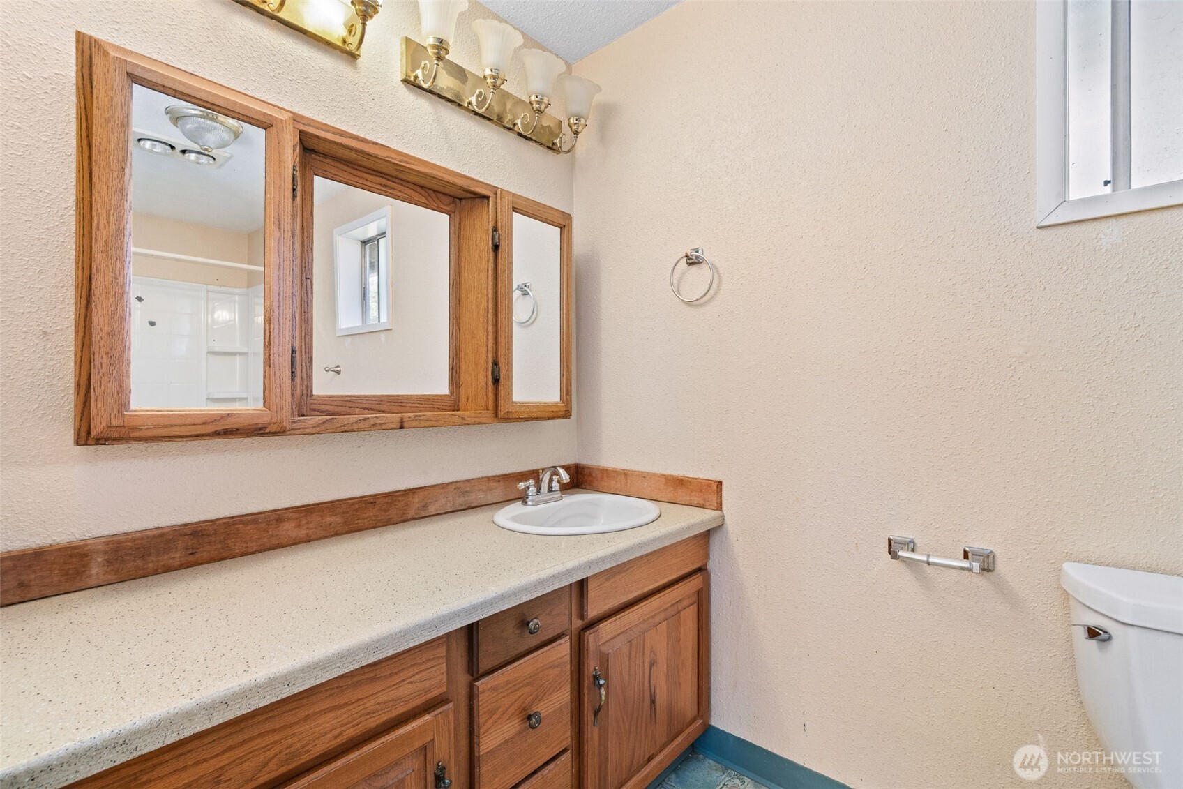 16424 126th Place Property Photo 20