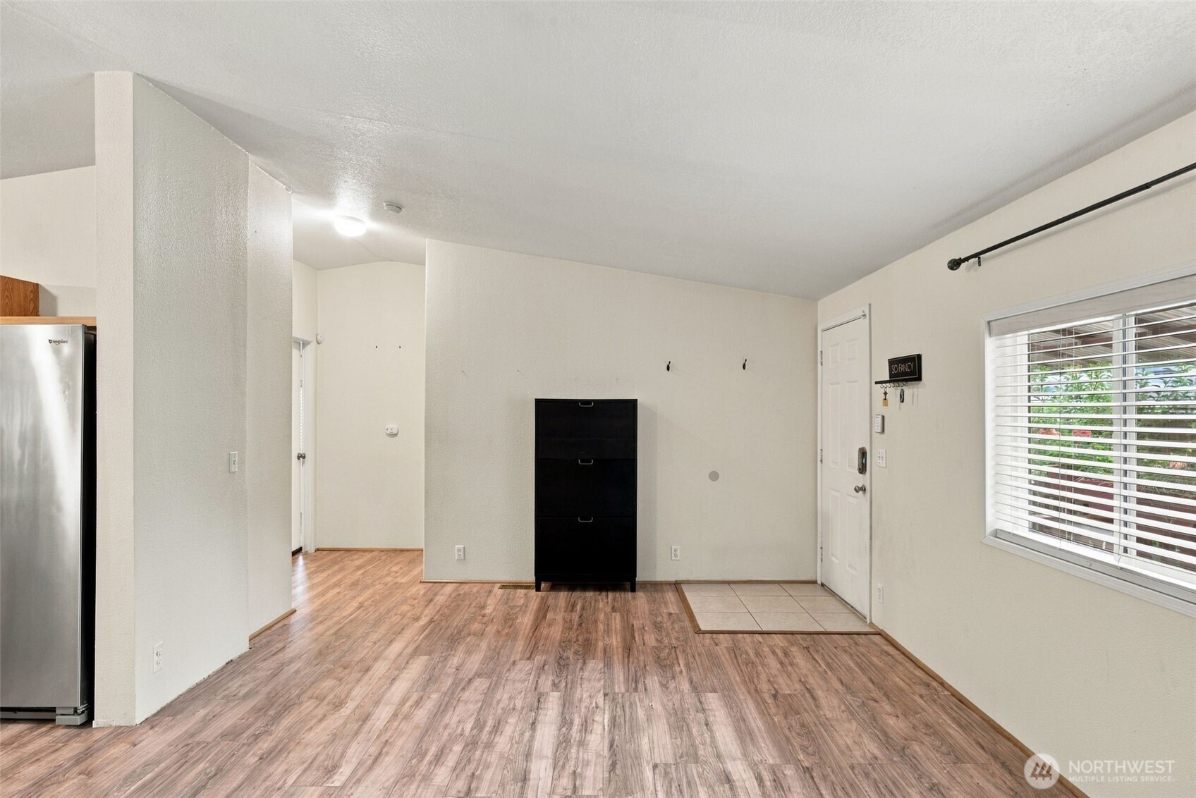 22706 114th Place Property Photo 4