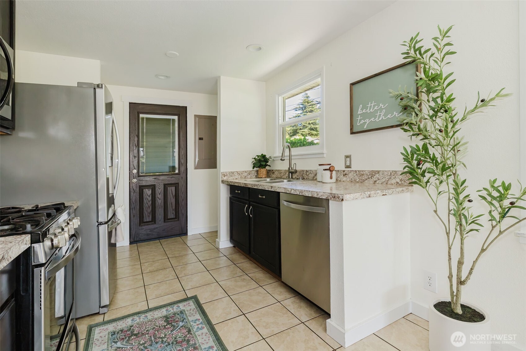 3227 Solie Avenue Property Photo 13