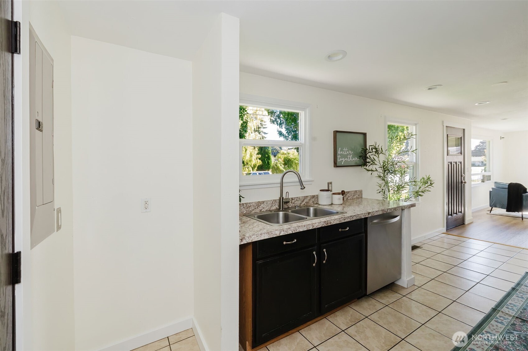 3227 Solie Avenue Property Photo 14