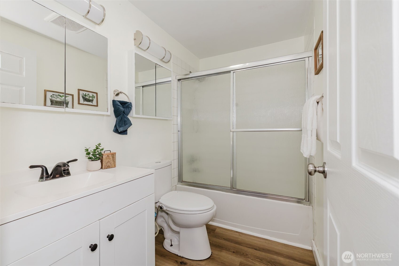 3227 Solie Avenue Property Photo 21