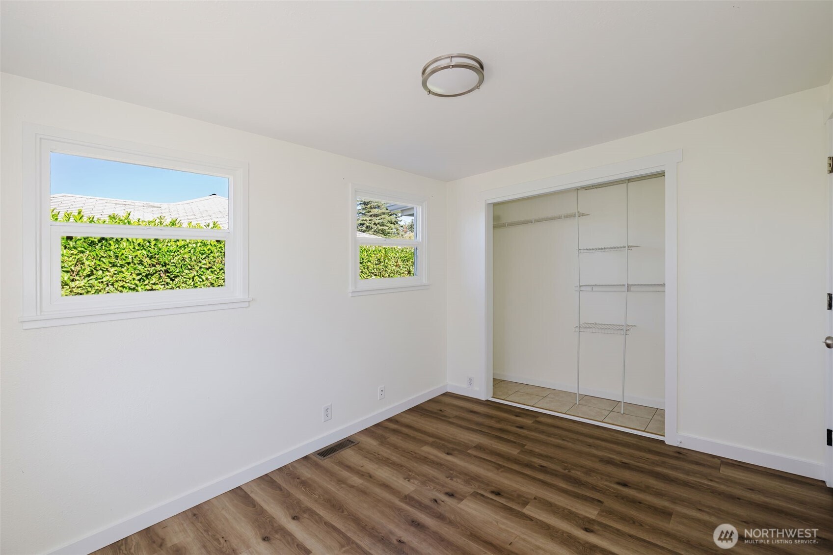 3227 Solie Avenue Property Photo 25