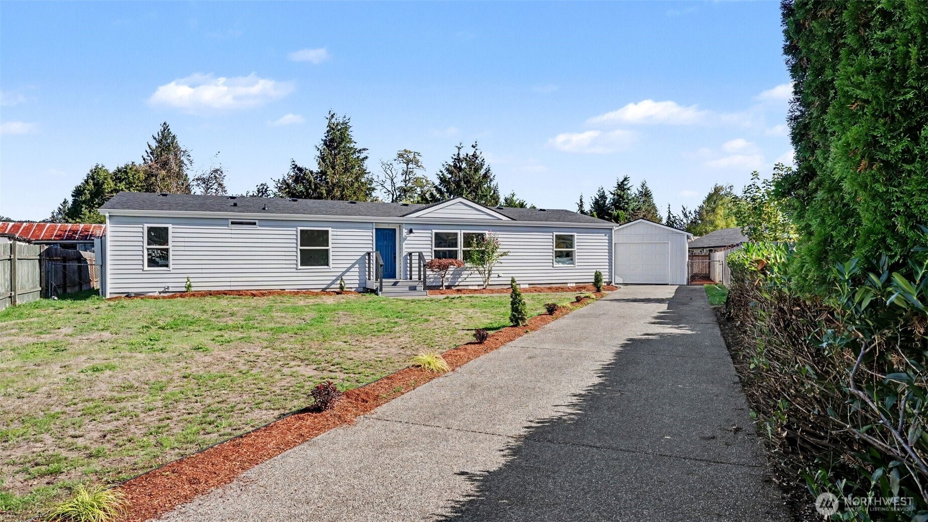 1904 Trilium Lane Property Photo 21