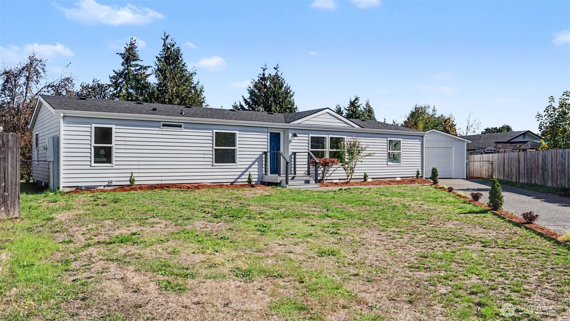 1904 Trilium Lane Property Photo 27