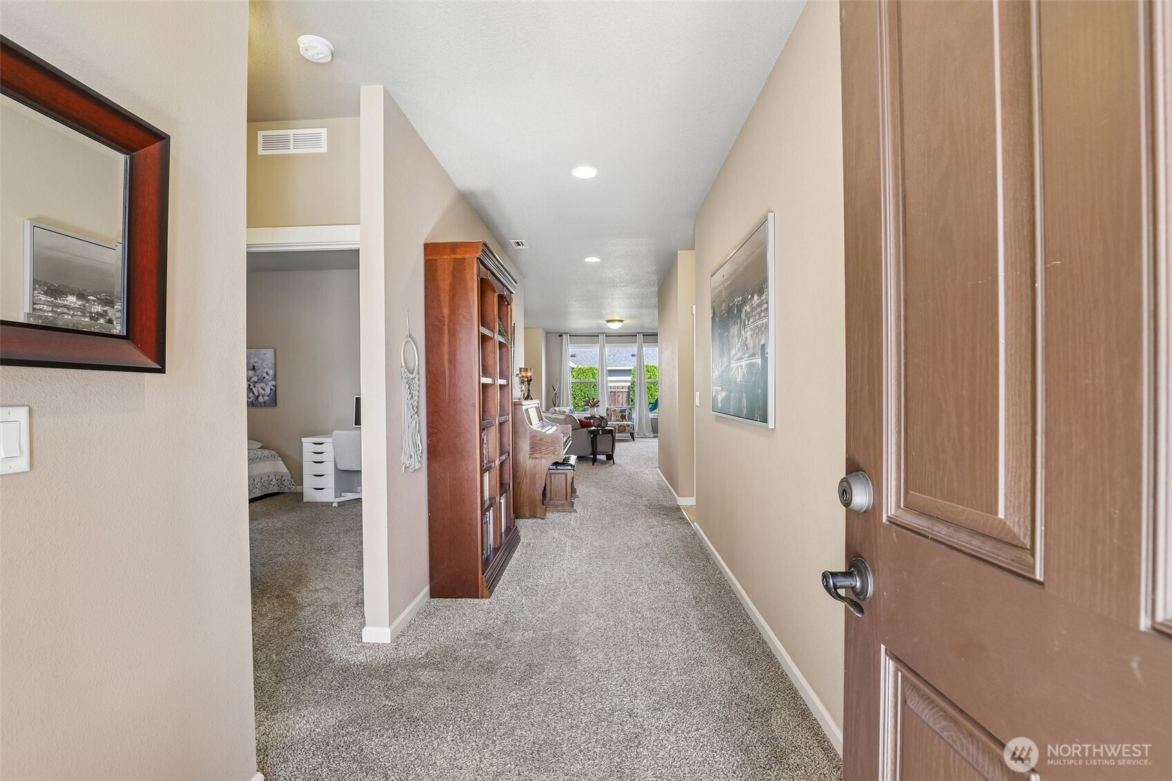 9614 Ne 104th Way Property Photo 4