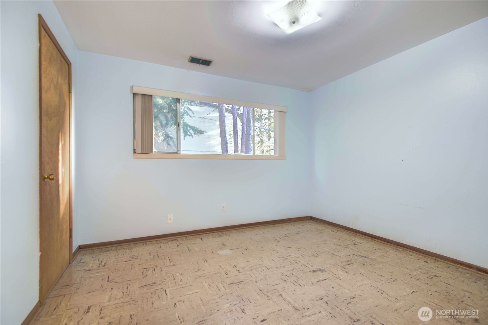 9037 38th Avenue Property Photo 21
