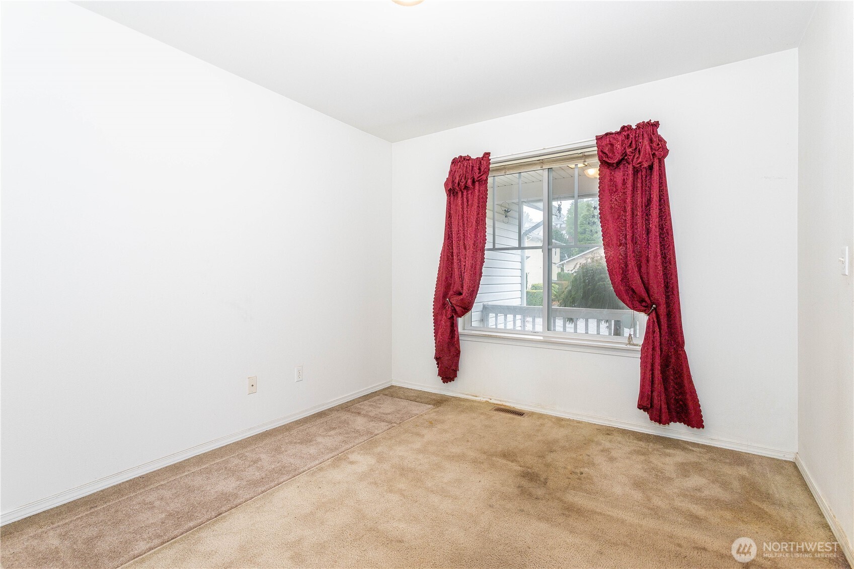 2835 U Street Property Photo 9