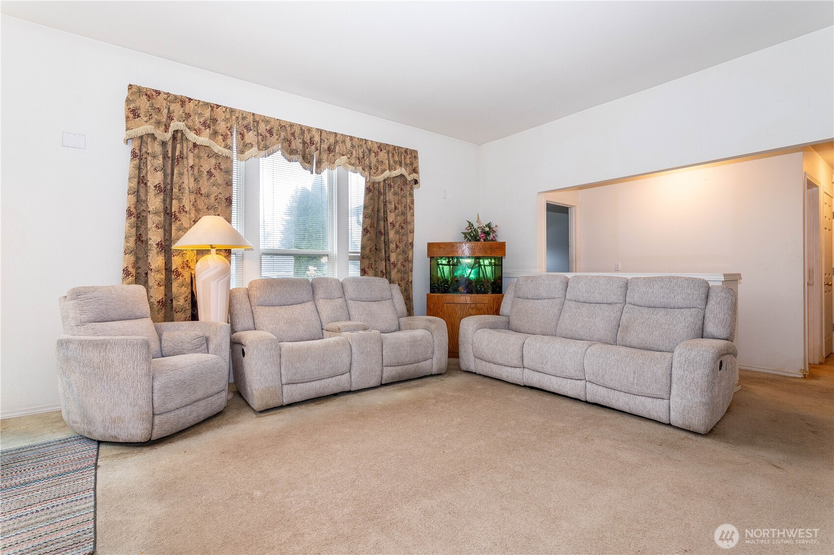 2835 U Street Property Photo 10