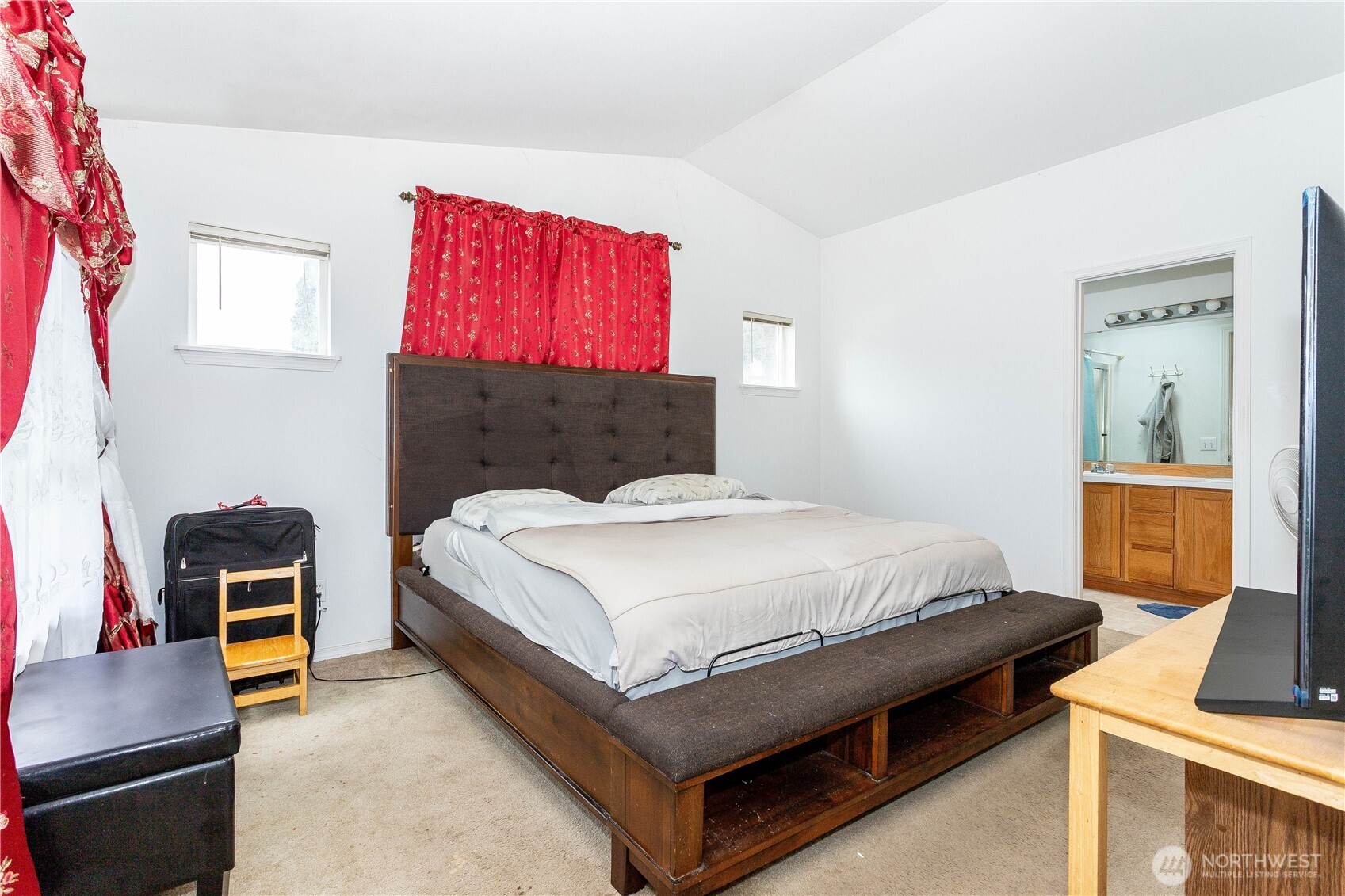 2835 U Street Property Photo 17
