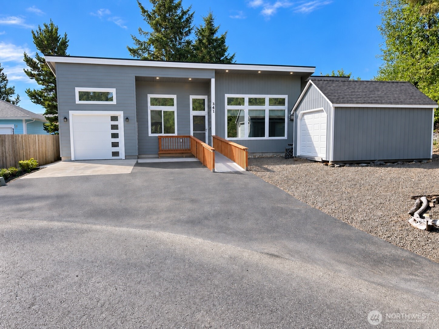 341 Redwood Court Property Photo 1