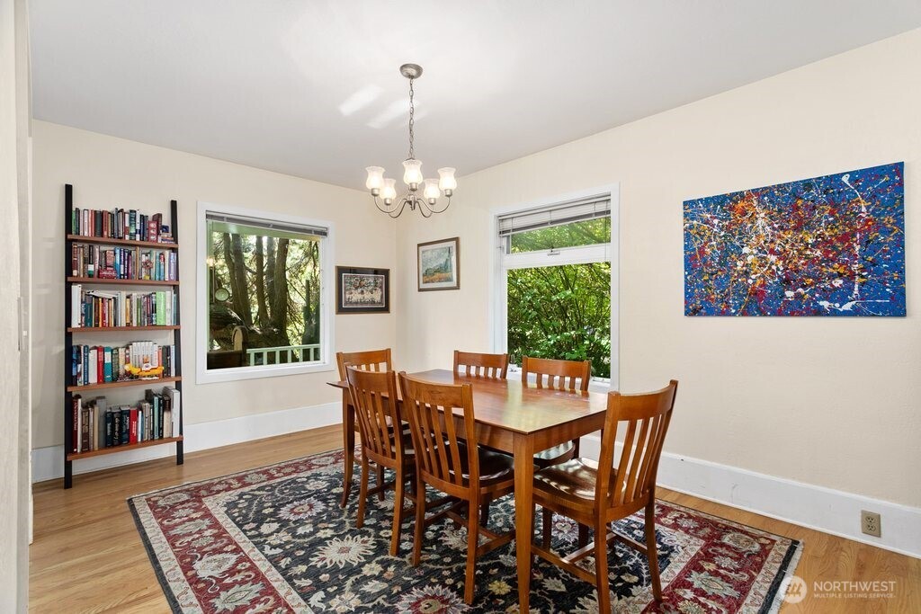 2112 Ne 55th Street Property Photo 6