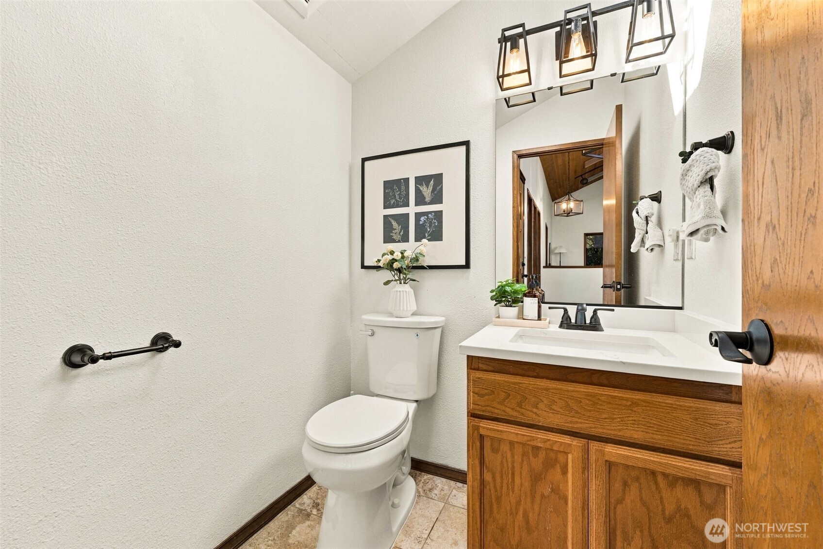 21931 3rd Avenue Property Photo 17