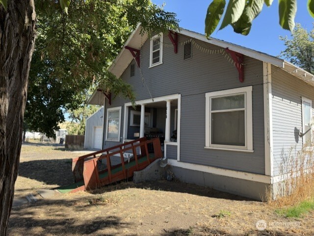 114 N F Street Property Photo 2