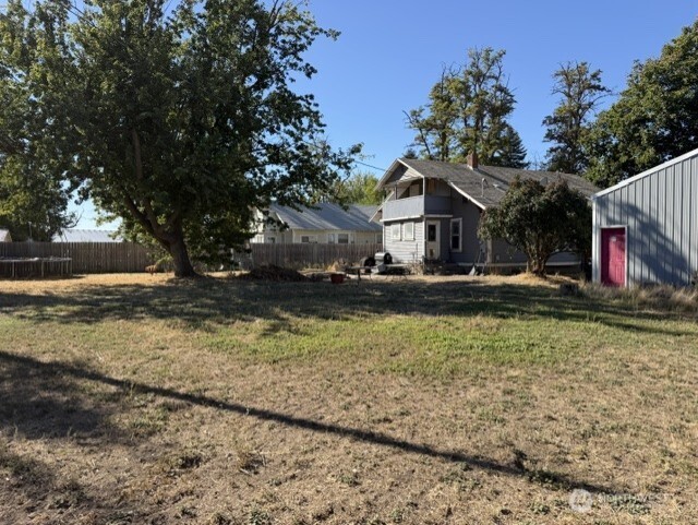 114 N F Street Property Photo 7