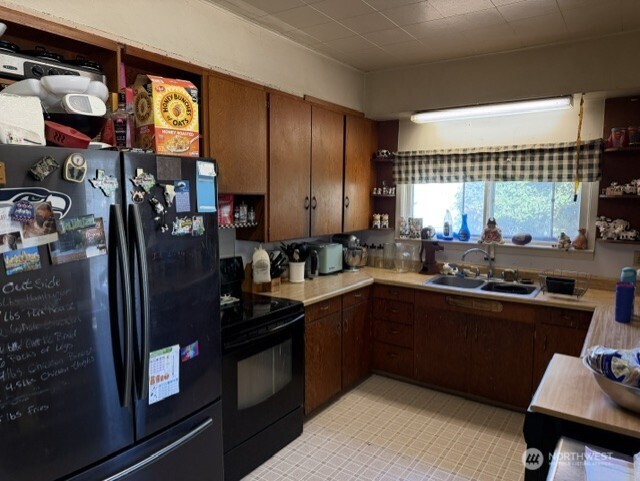 114 N F Street Property Photo 16