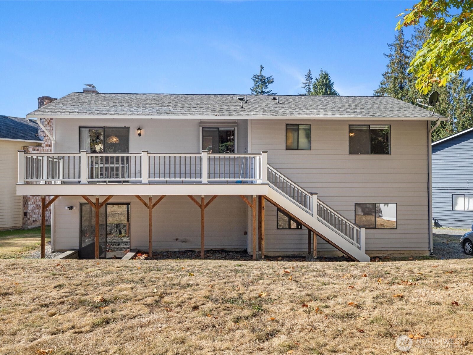 14403 48th Place Property Photo 32