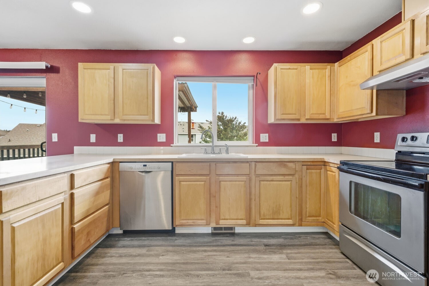10728 Tucannon Court Property Photo 4