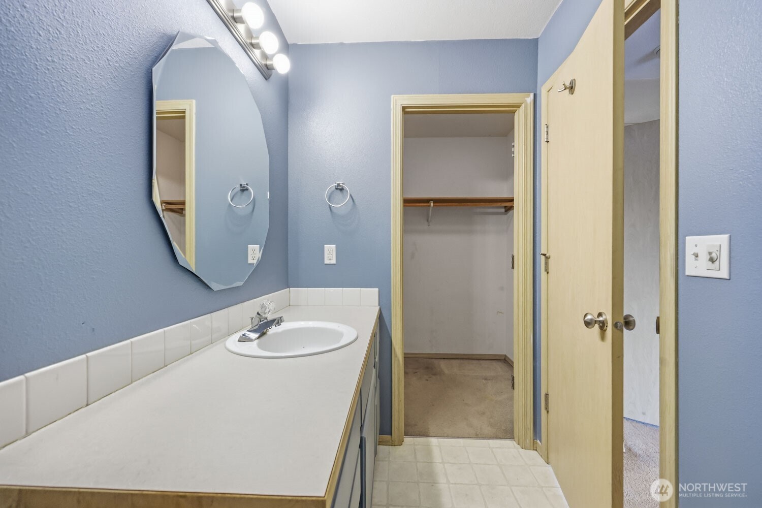 10728 Tucannon Court Property Photo 19