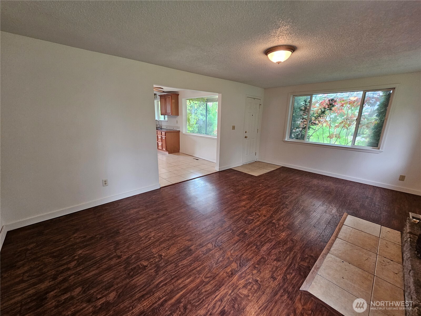 32258 B Hwy 97 B Property Photo 7