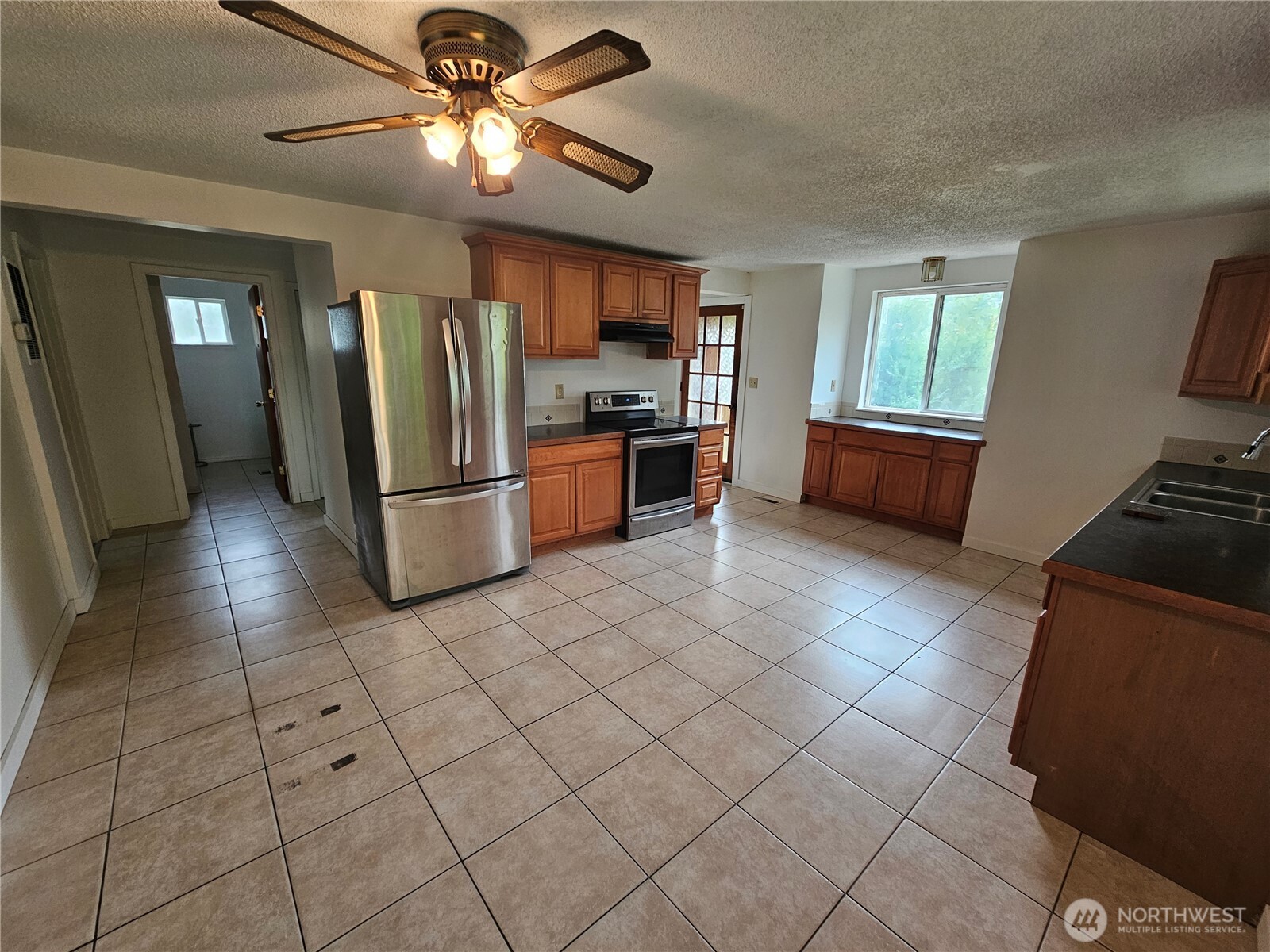 32258 B Hwy 97 B Property Photo 12