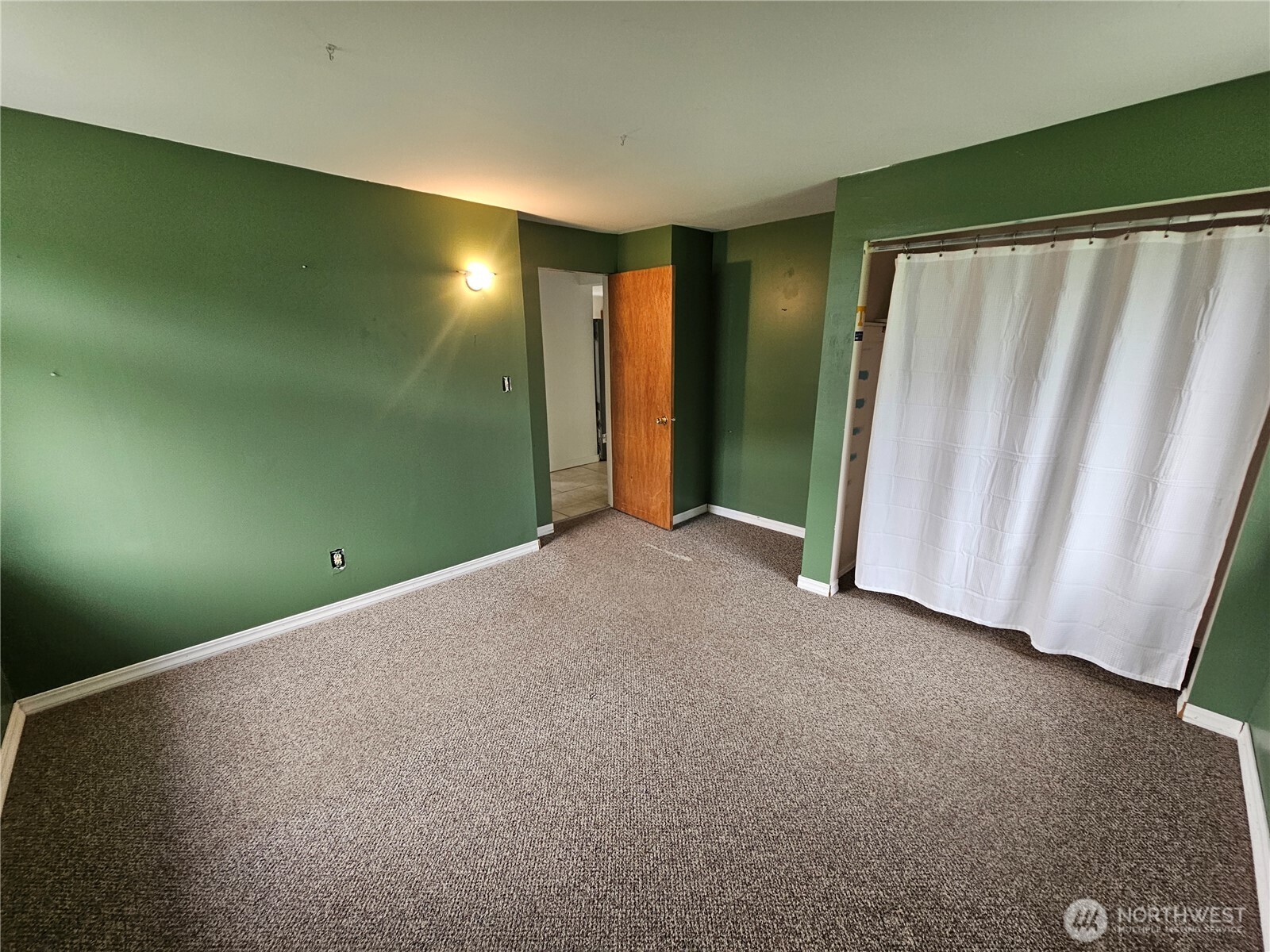 32258 B Hwy 97 B Property Photo 14