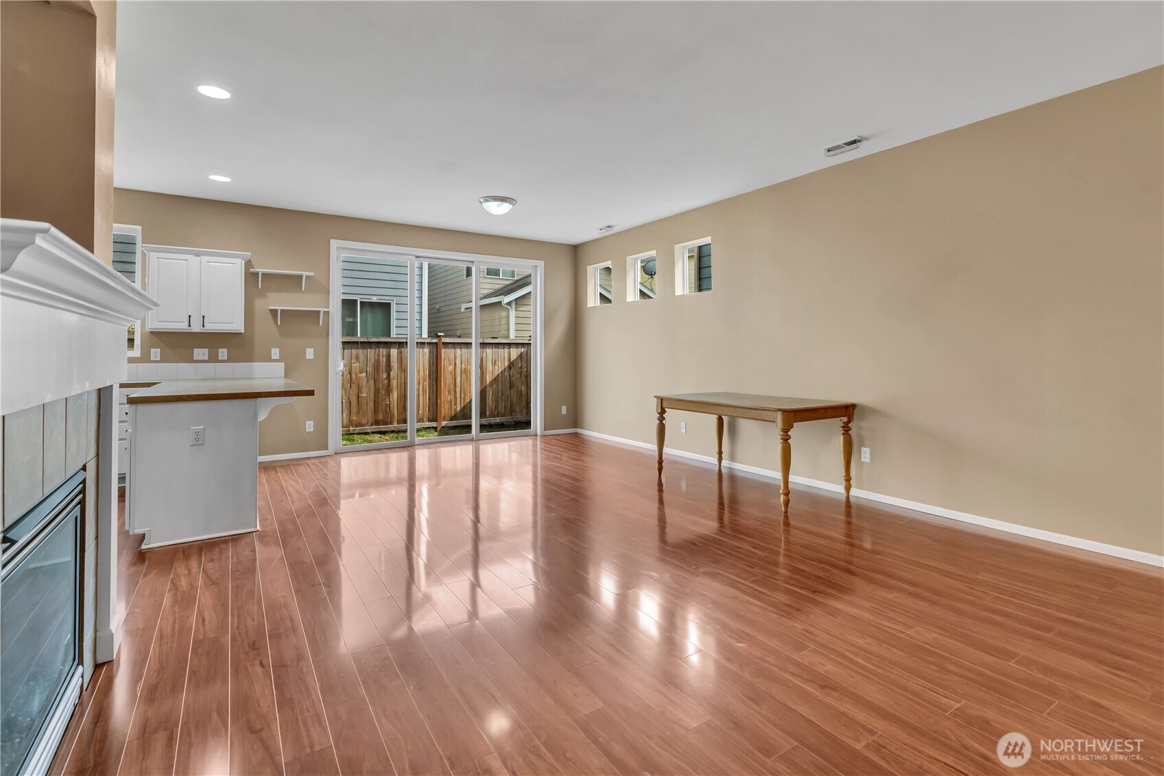 3211 Destination Avenue Property Photo 6