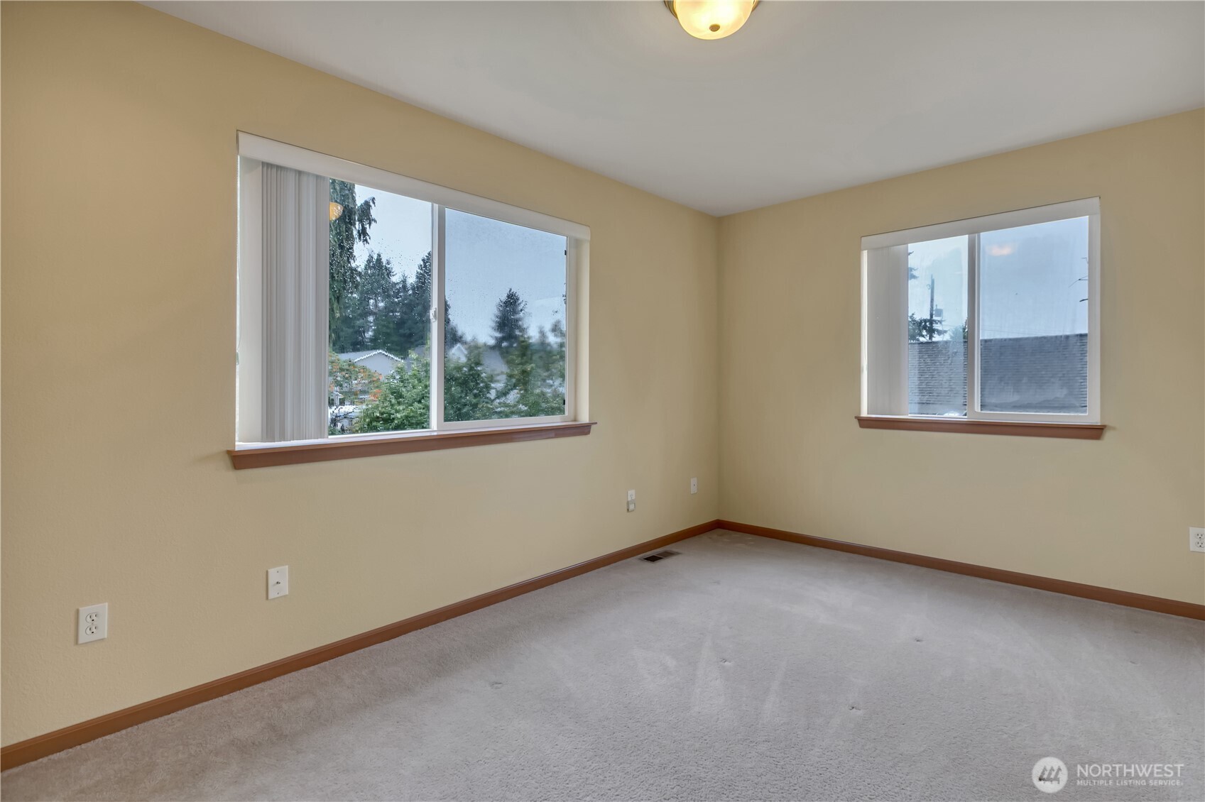 12225 50th Avenue Property Photo 18