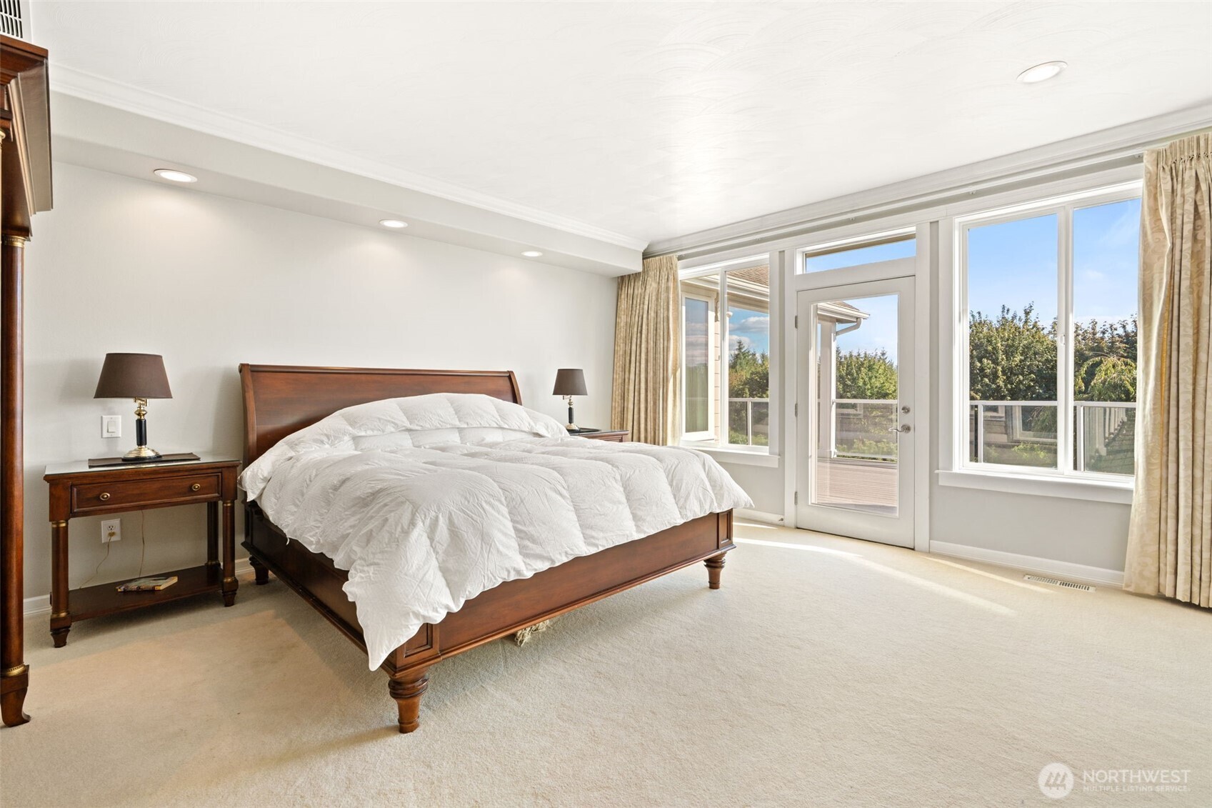 12138 Dream Street Property Photo 19