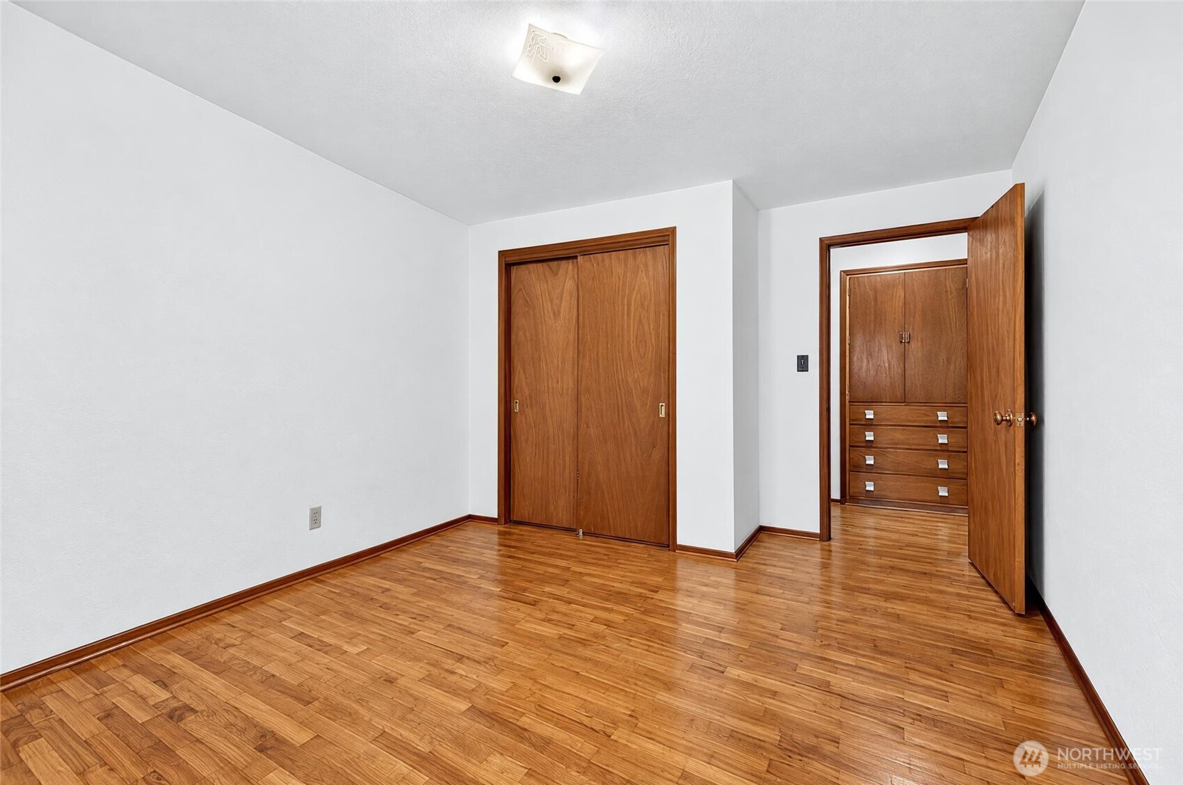 2016 J Street Property Photo 6