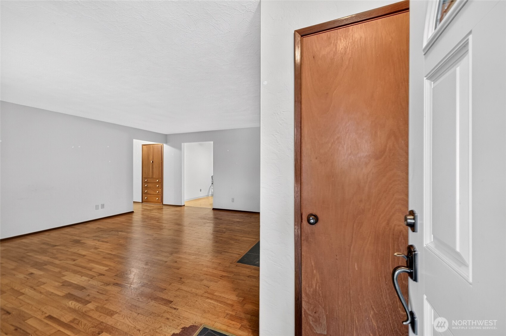 2016 J Street Property Photo 14