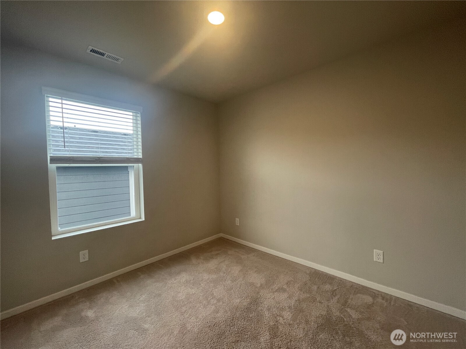 5833 Waverly Road Property Photo 9