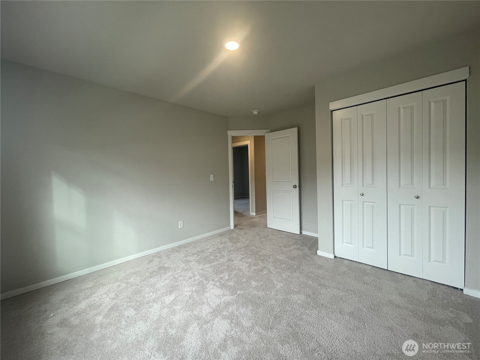 5833 Waverly Road Property Photo 11
