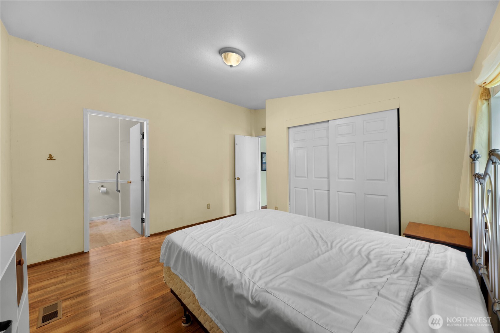 5823 Northwest Drive Property Photo 17
