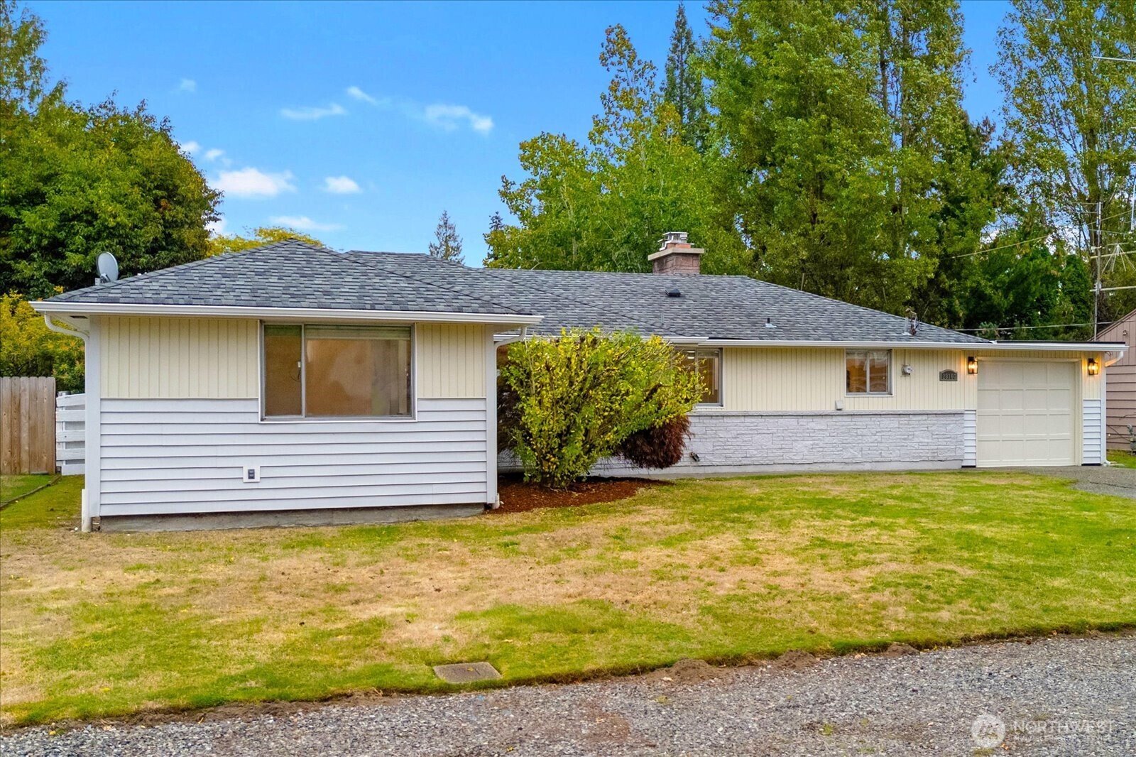 23107 84th Avenue Property Photo 3