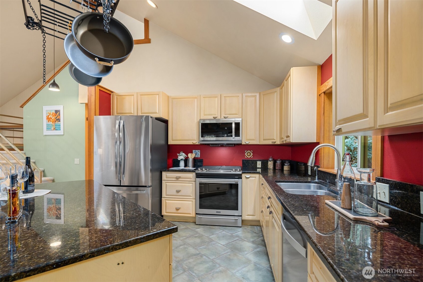 4305 Meander Lane Property Photo 6