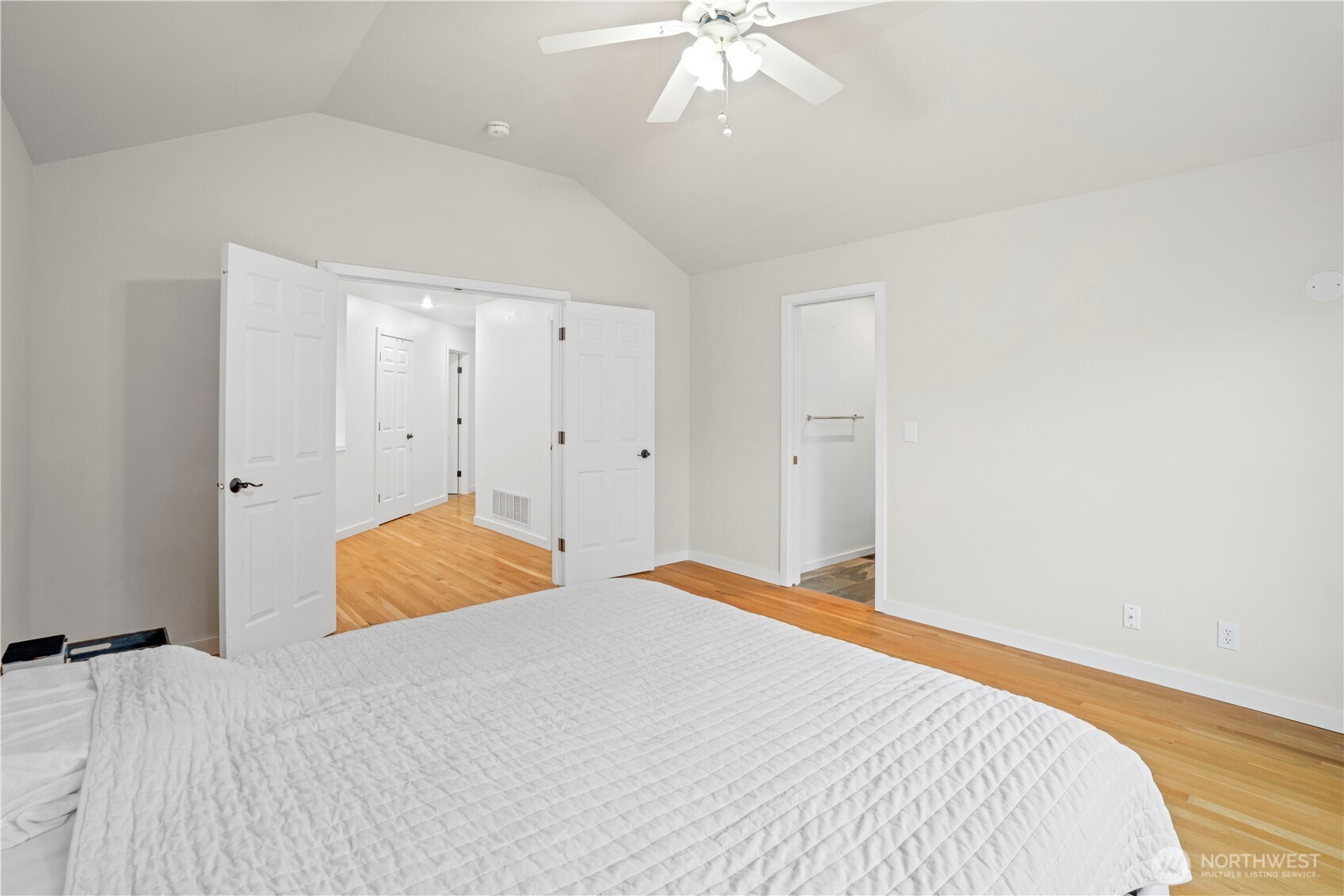 11208 42nd Avenue Property Photo 14