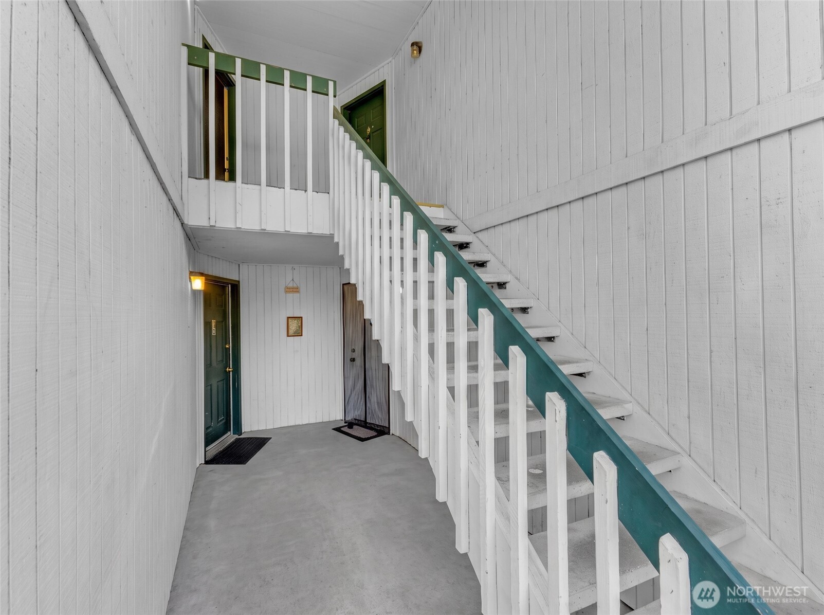 3919 Mason Loop Road Property Photo 4
