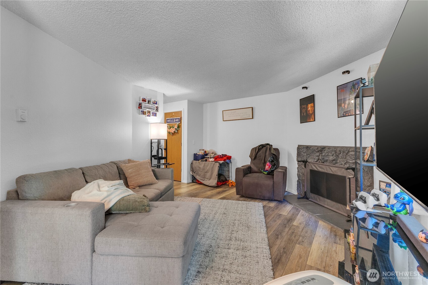 3919 Mason Loop Road Property Photo 6