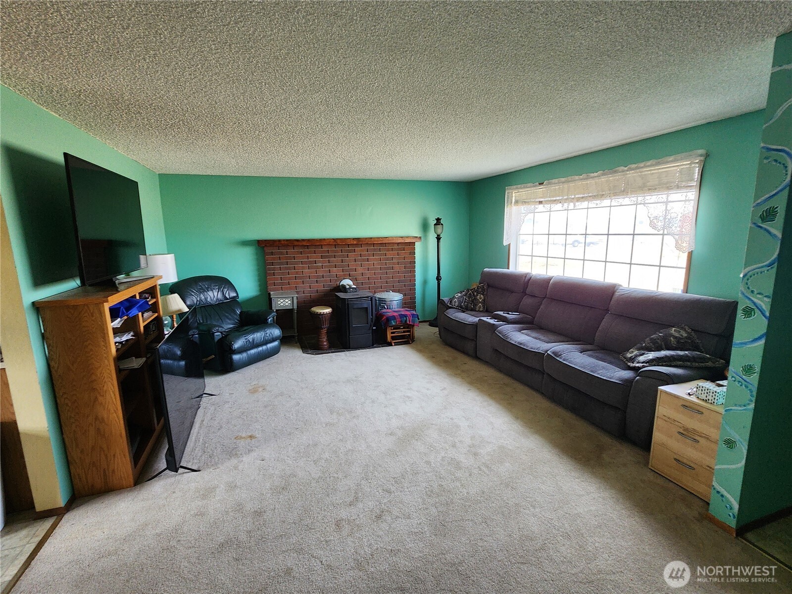 273 W Bartlett Property Photo 12