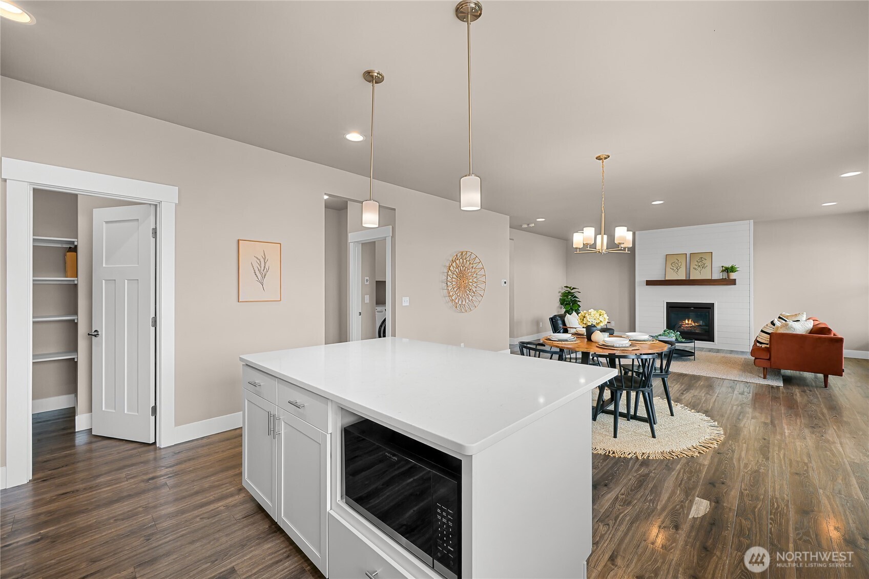 5974 Honeycutt Court Property Photo 18