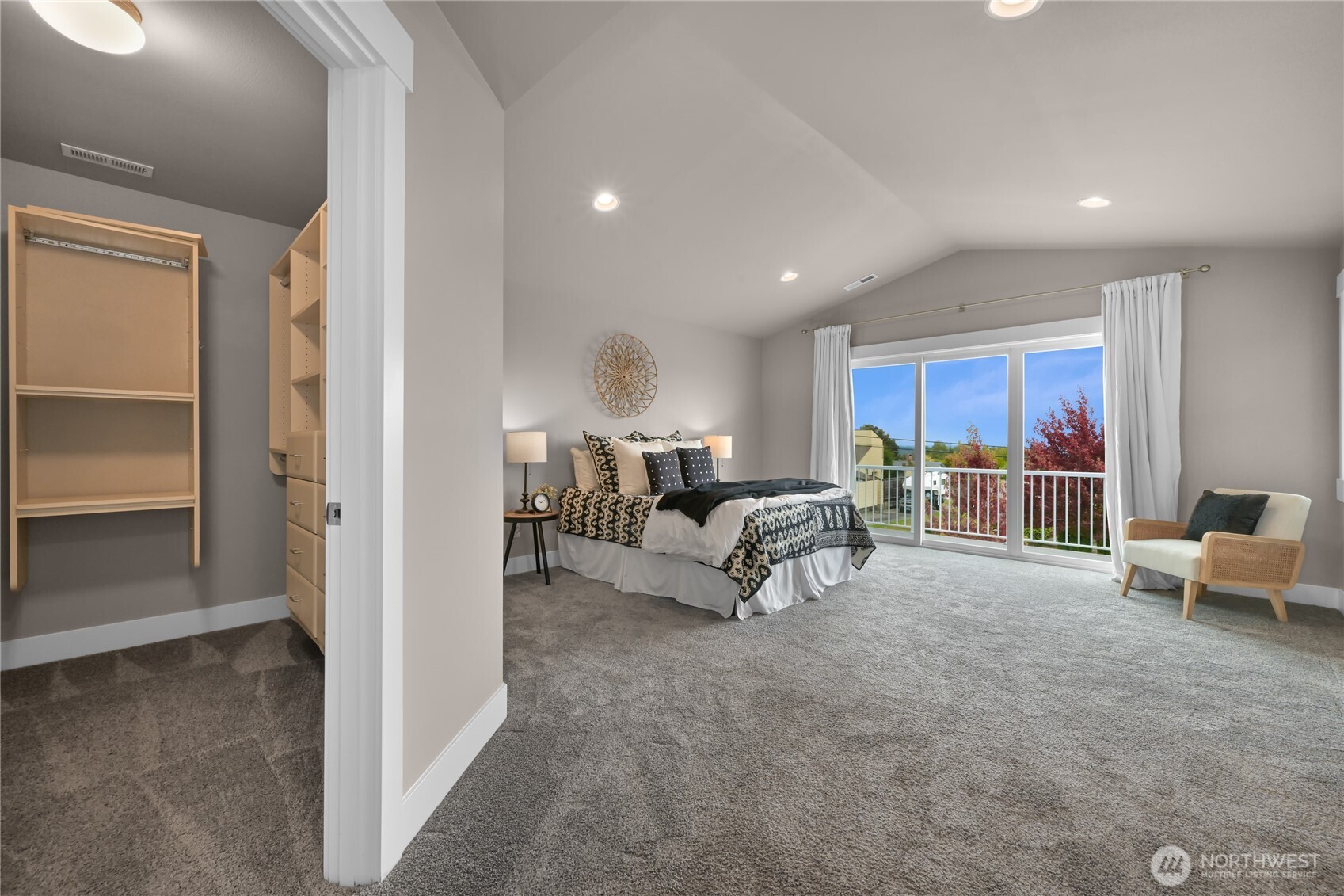 5974 Honeycutt Court Property Photo 22