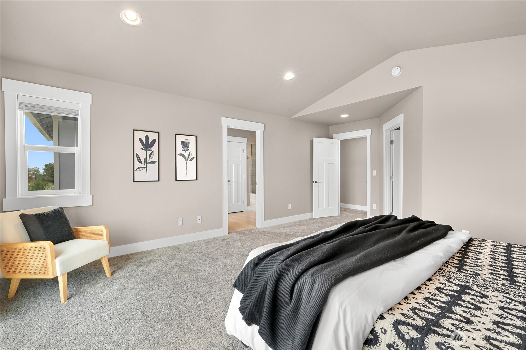 5974 Honeycutt Court Property Photo 25