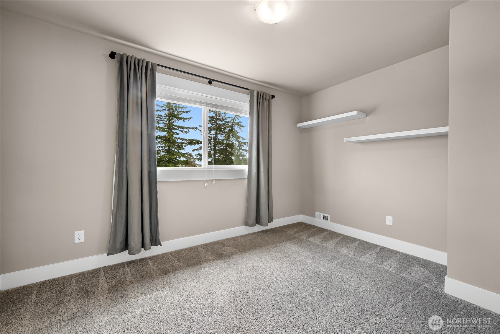 5974 Honeycutt Court Property Photo 30
