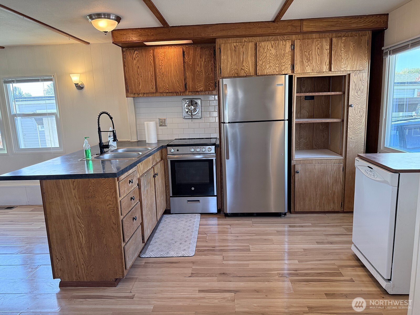 3415 S 181st Place Property Photo 8