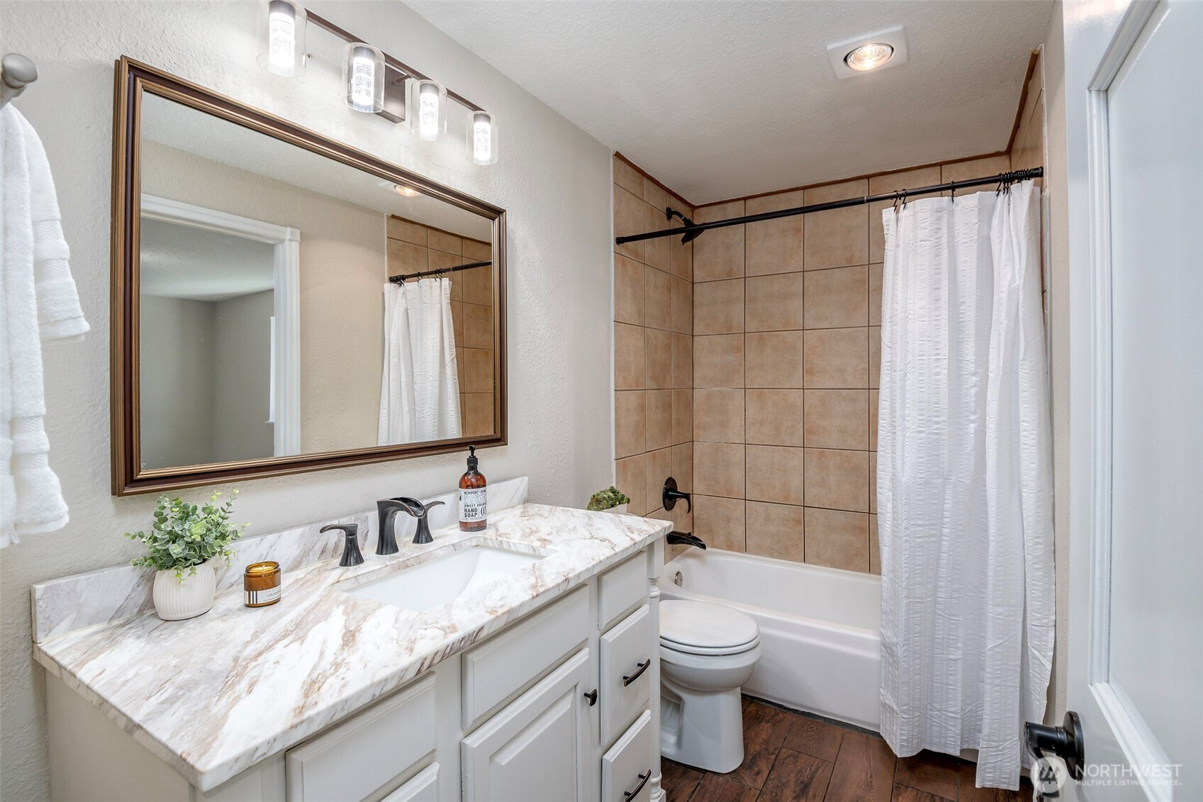 5532 34th Street Property Photo 16