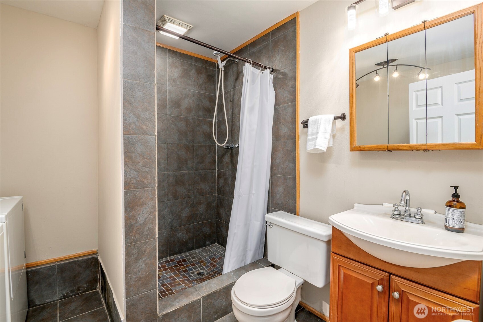 5532 34th Street Property Photo 23