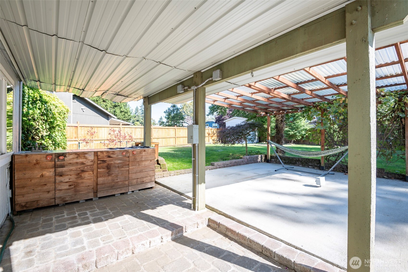 5532 34th Street Property Photo 30
