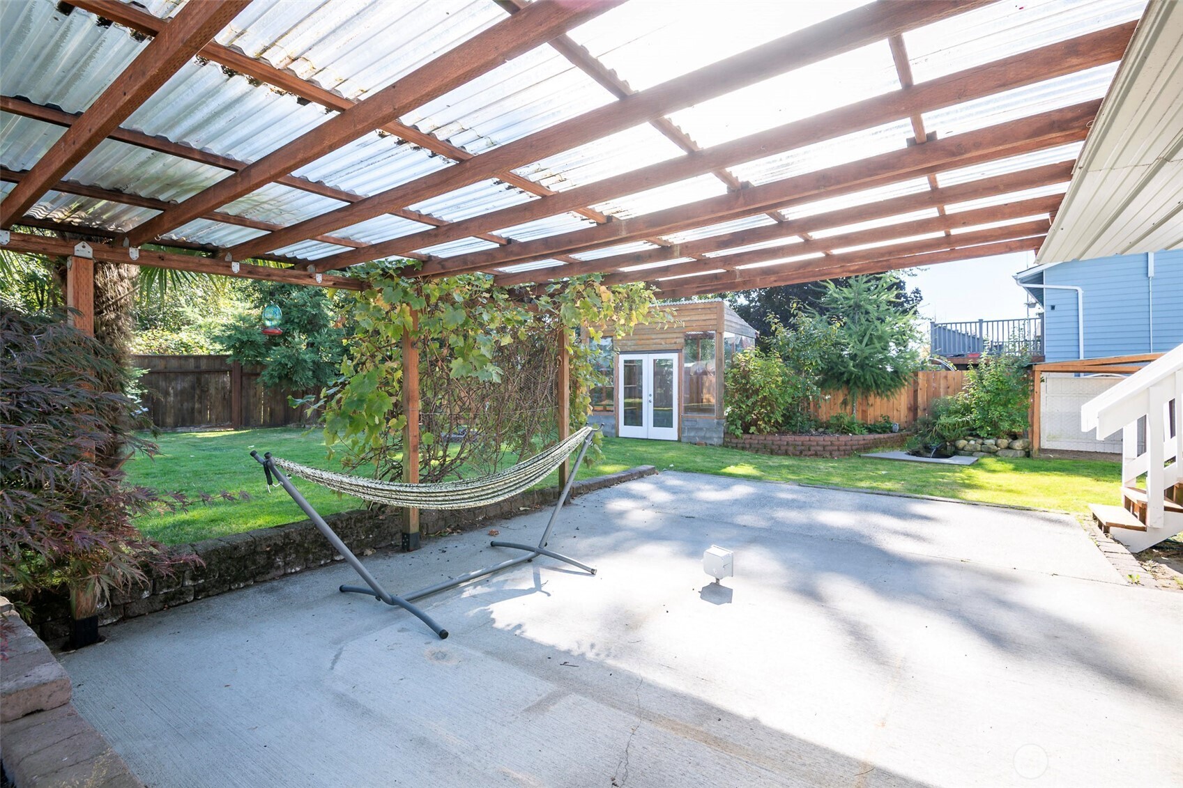 5532 34th Street Property Photo 32