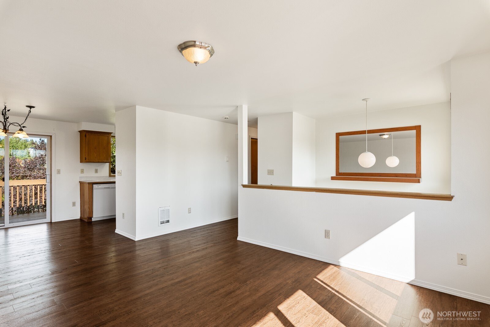 7727 274th Street Property Photo 4