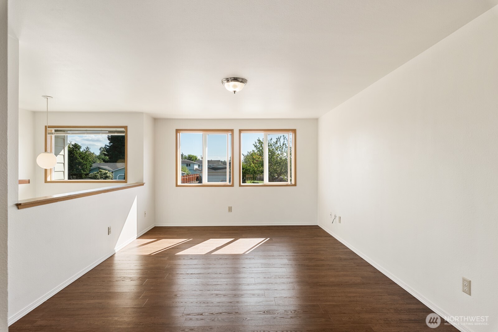 7727 274th Street Property Photo 7